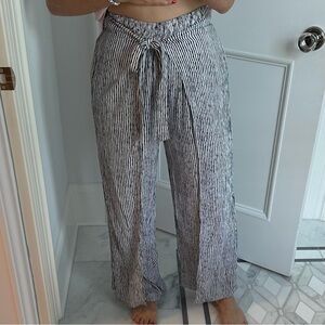 J. McLaughlin Black and White Wide Leg Pants with Adjustable Waist